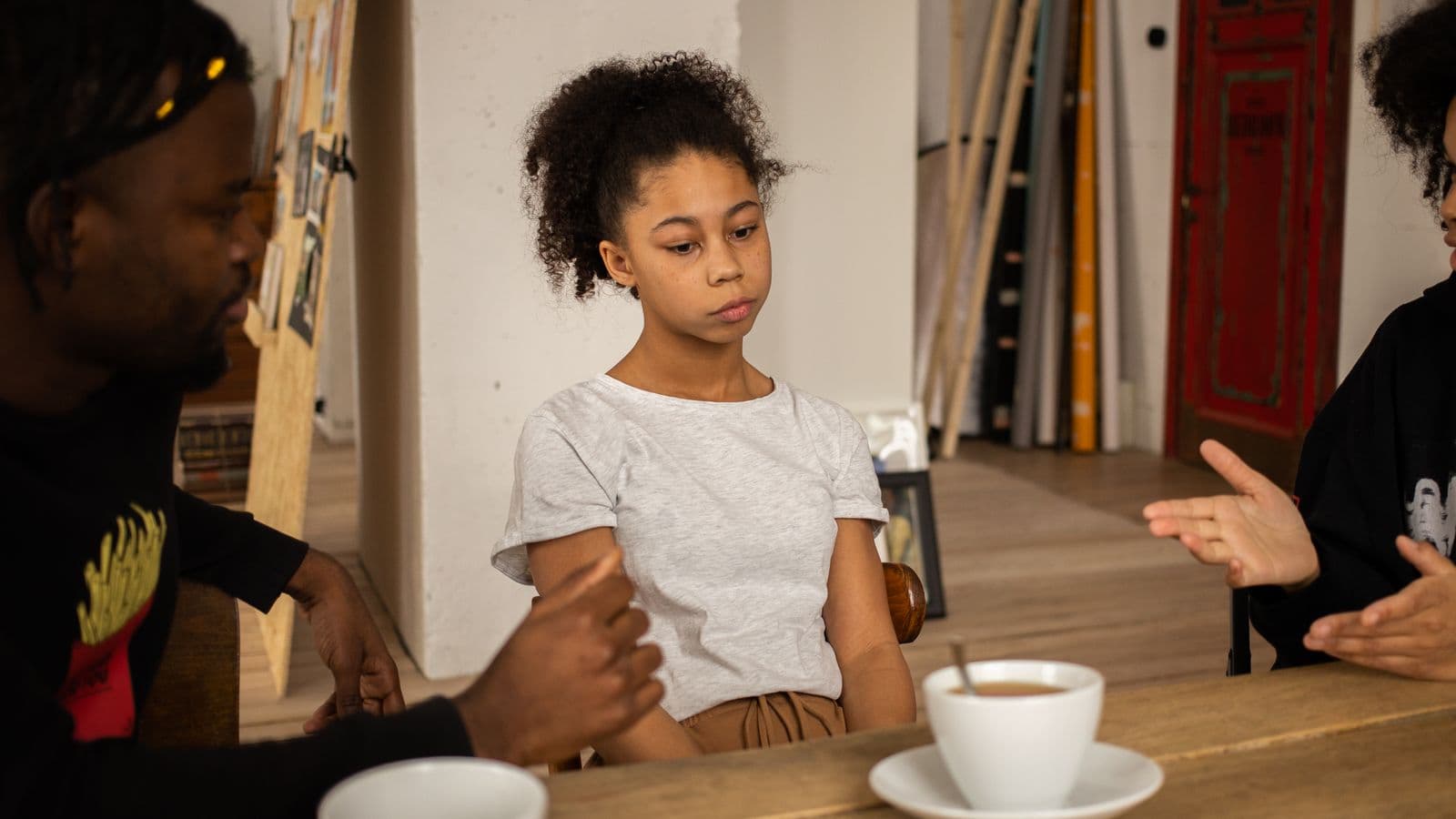 Trennung den Kindern erklären: Die 3 Botschaften, die dein Kind jetzt braucht