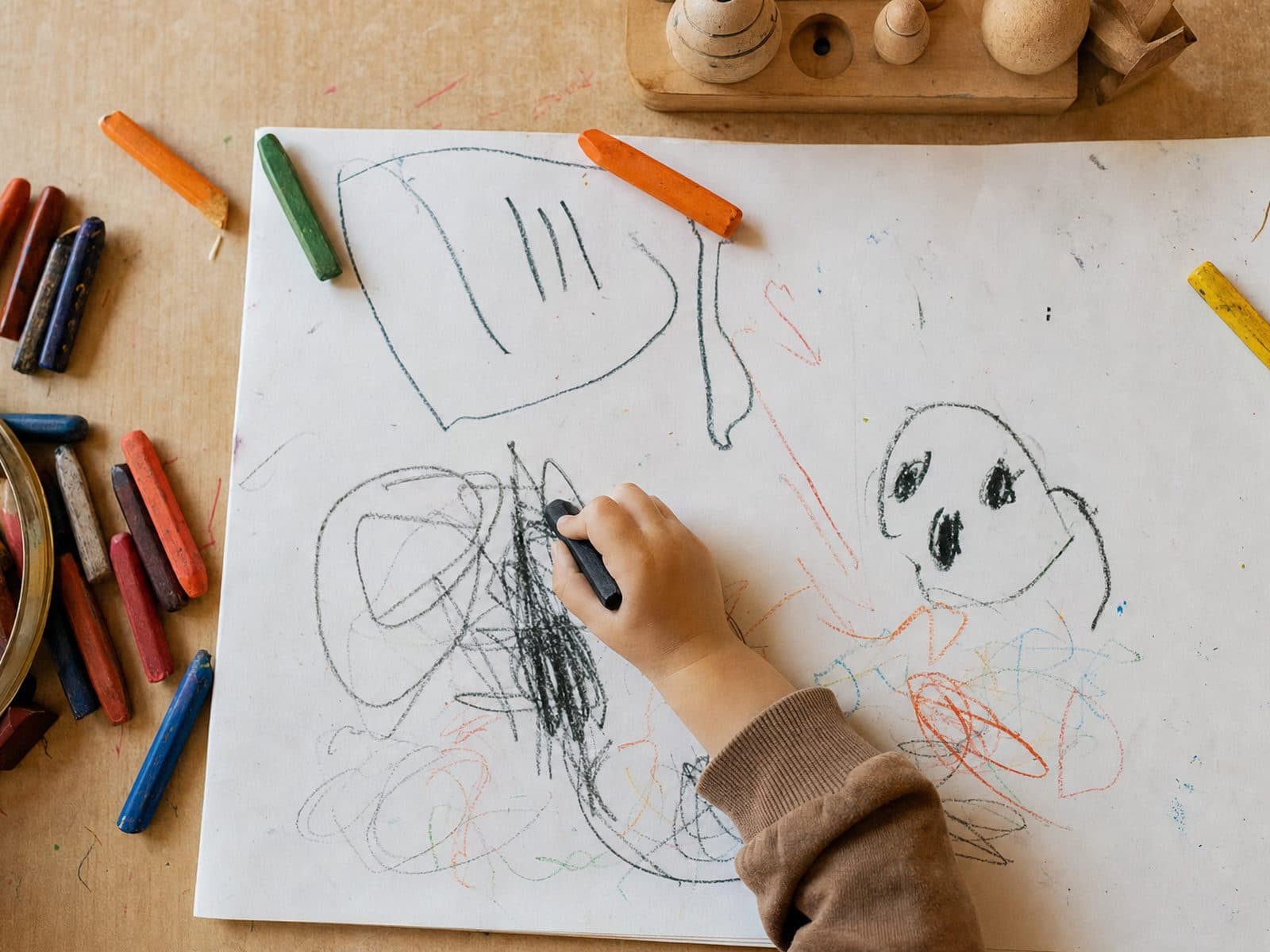 Was Kinderbilder verraten: Malt dein Kind nur schwarz?