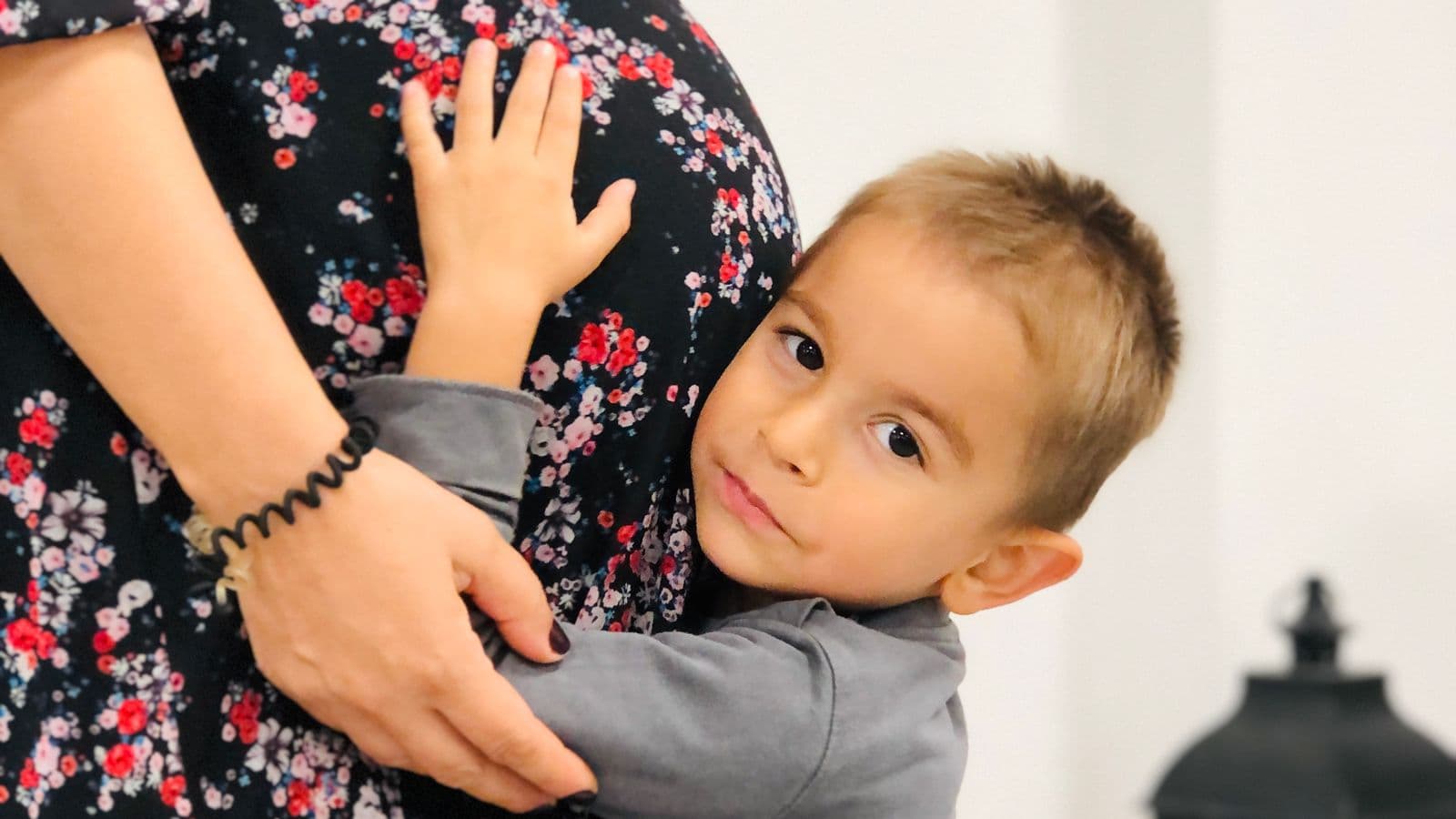 „Woher kommen die Babys?“ So erklärst du es ohne rote Ohren