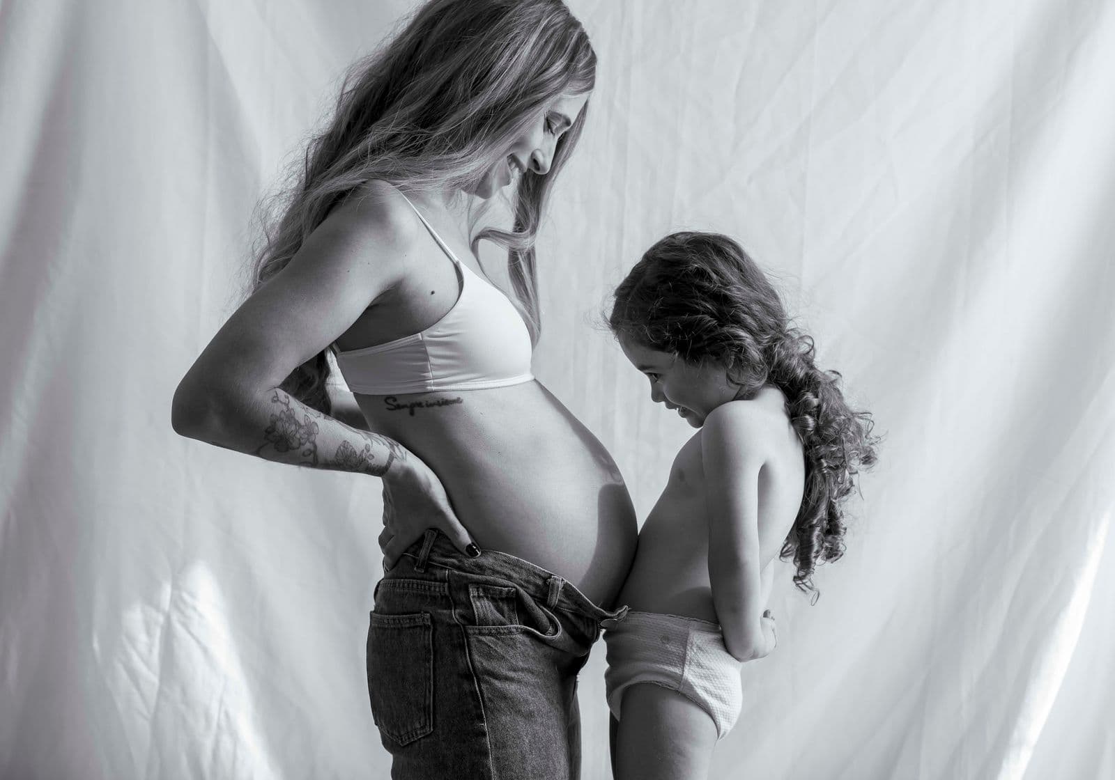 Ein Geschwisterchen kommt: Dein Kind liebevoll aufs Baby vorbereiten